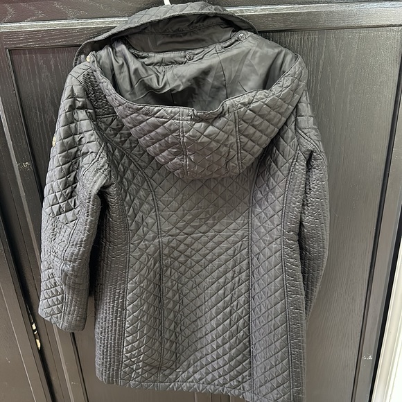 Authentic Michael Kors, Quilted Jacket - Picture 6 of 12